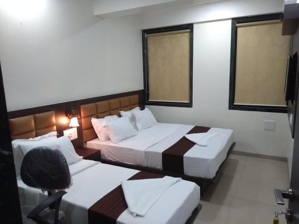 Hotel Galaxy Suite Mumbai Exterior foto
